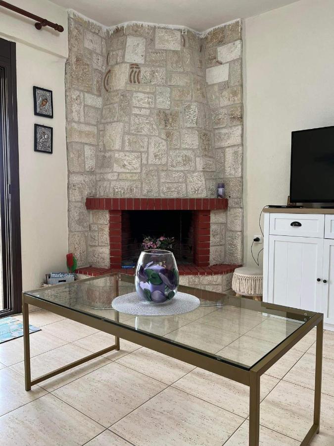 קריופיגי Nice Apartment With Amazing Views מראה חיצוני תמונה