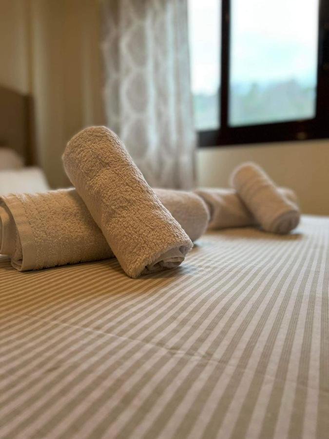קריופיגי Nice Apartment With Amazing Views חדר תמונה